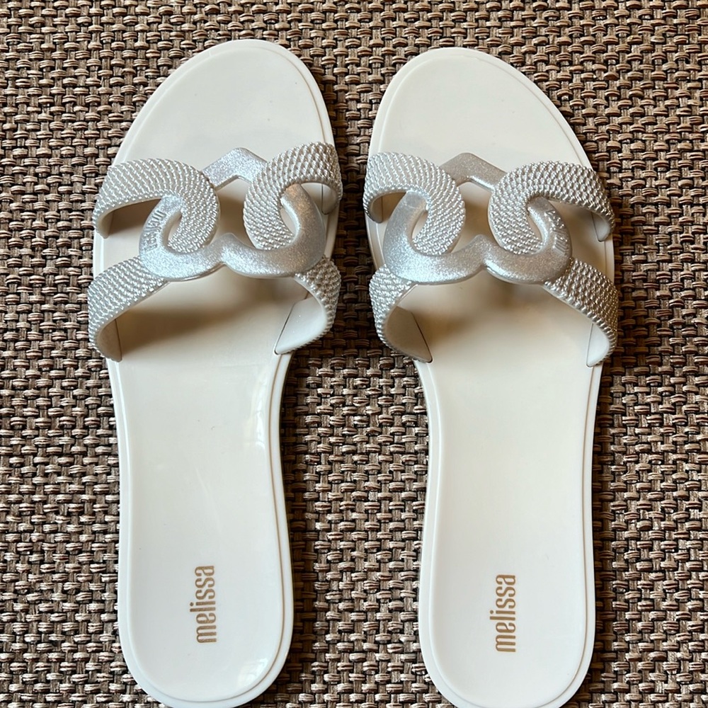 New Melissa soulmate slide